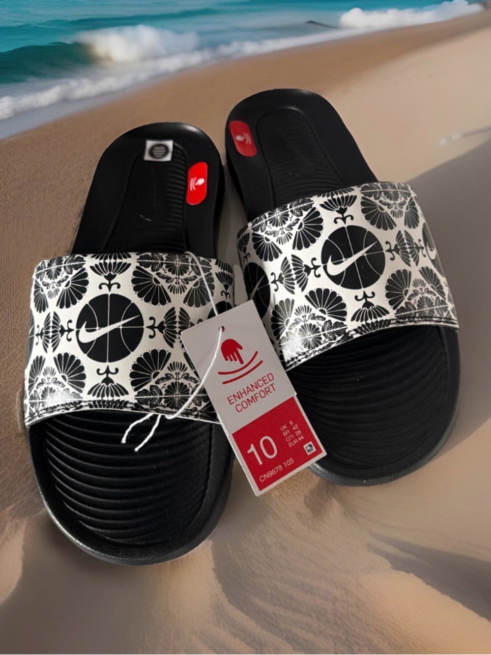 Nike Men’s Size 10 Victori One Printed Slide Sandals. Multicolor. New with tags